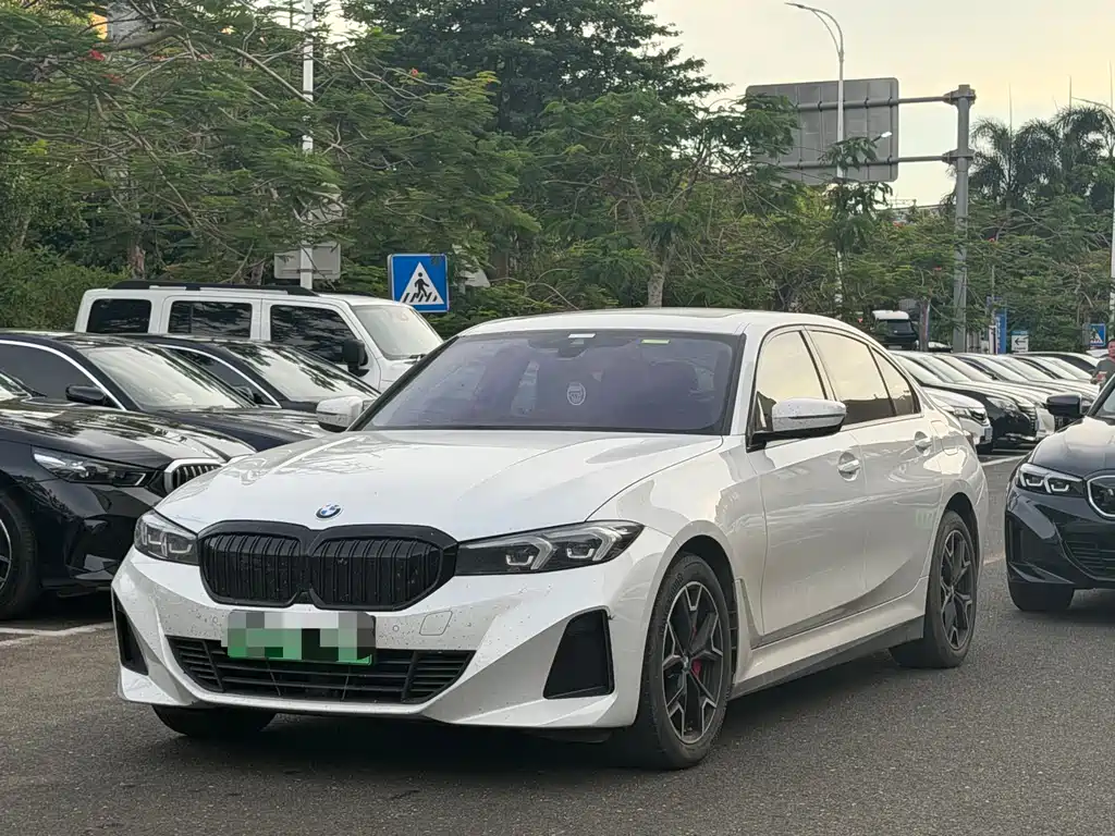 BMW i3 2024 eDrive 35 L