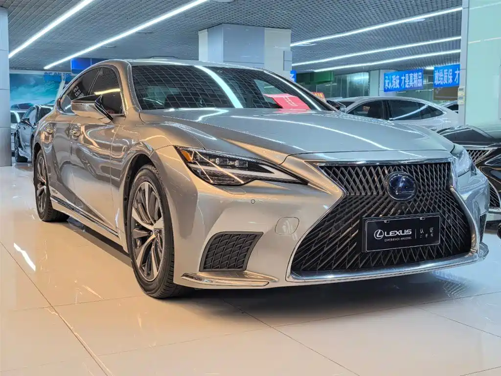 Lexus LS 2020 500h F SPORT V