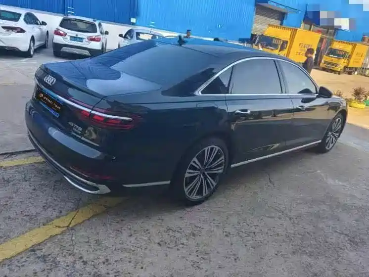 Audi A8 — миниатюра 8