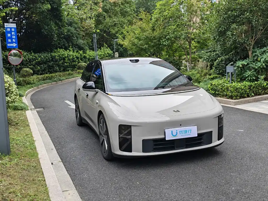 Li Auto Li i6 — миниатюра 3