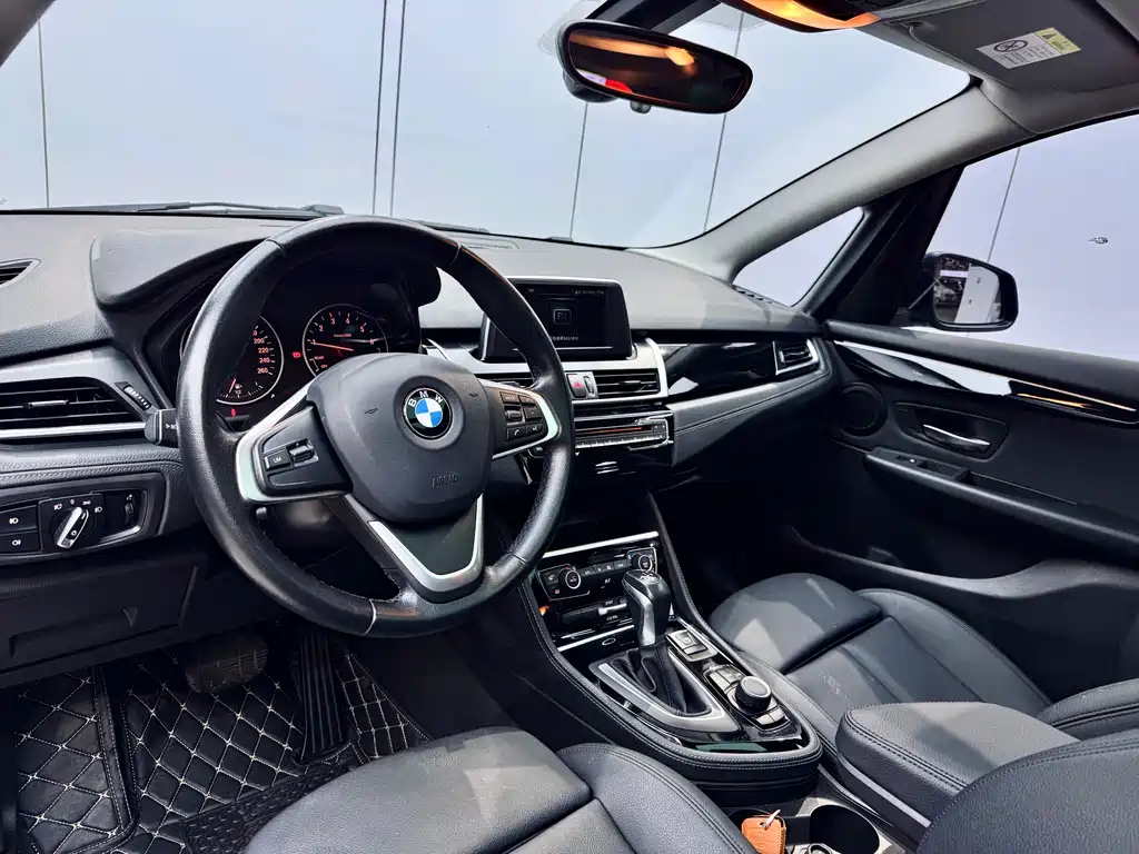 BMW 2 SERIES STATION WAGON