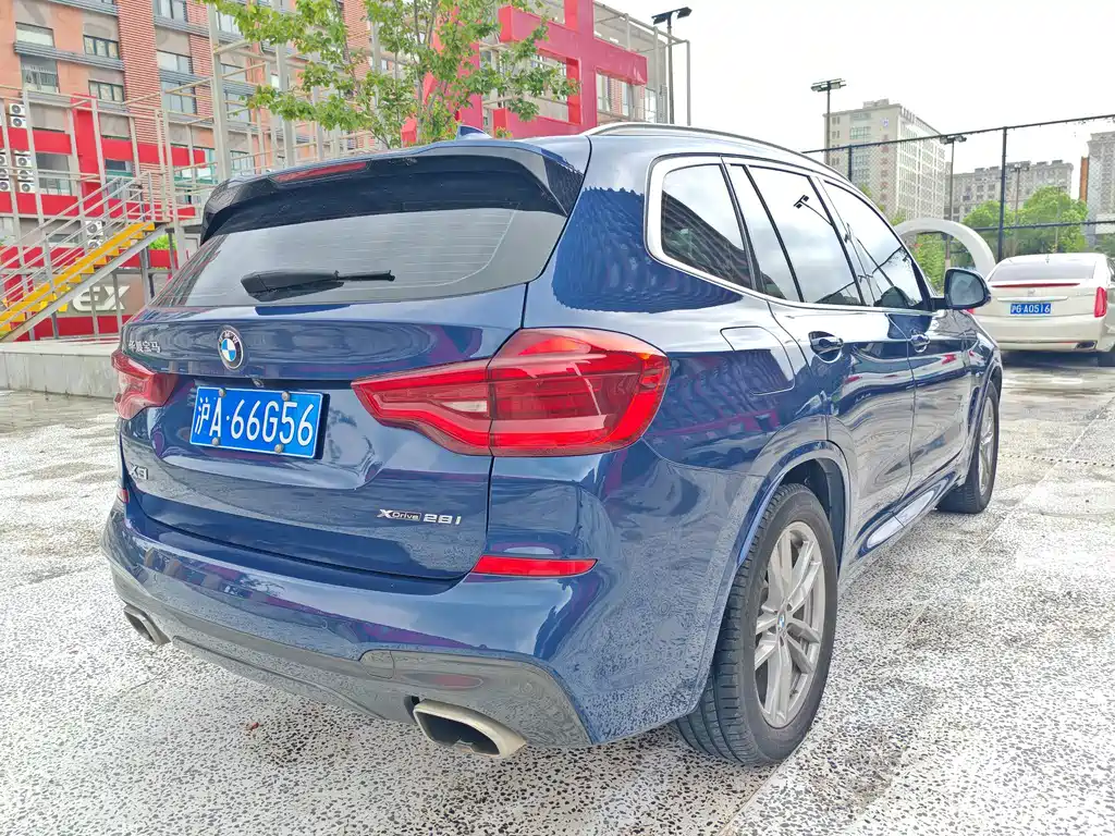 BMW X3 — миниатюра 2