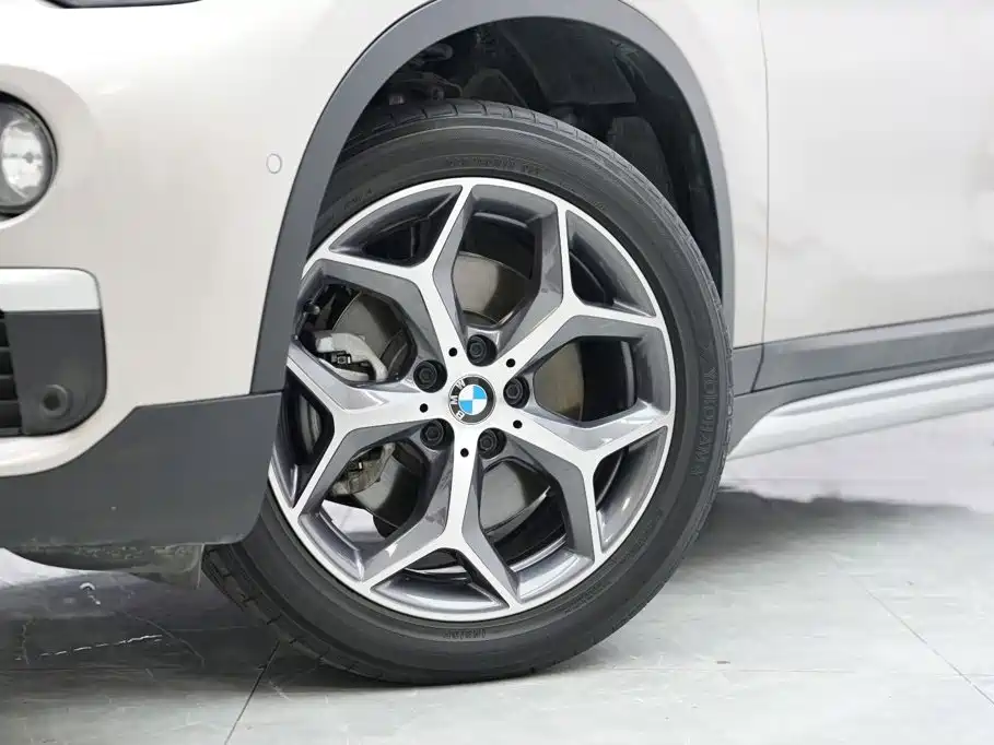 BMW X1 — миниатюра 3