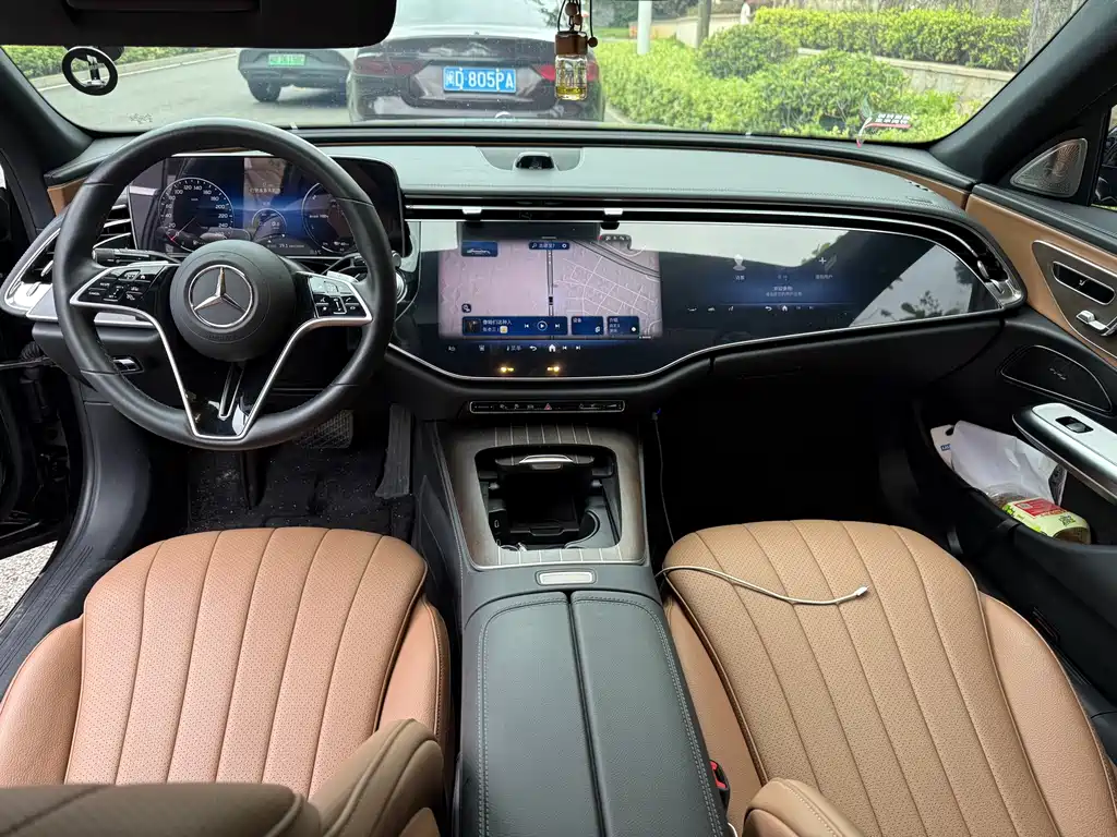 Mercedes-Benz E-Class New Energy — миниатюра 7