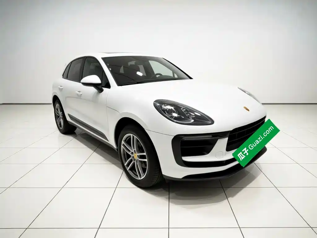 Porsche Macan — миниатюра 3