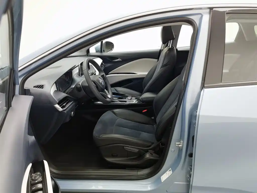 BUICK SLIGHTLY BLUE 6