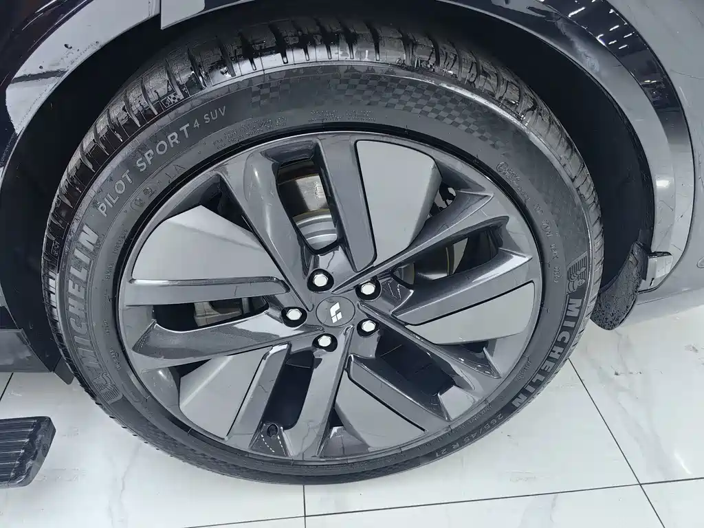 Li Auto Li L7 — миниатюра 6