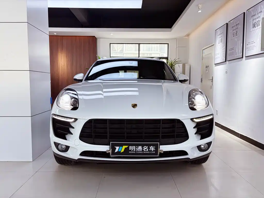 Porsche Macan 2017