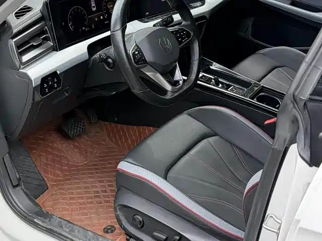 Volkswagen Lamando — миниатюра 11