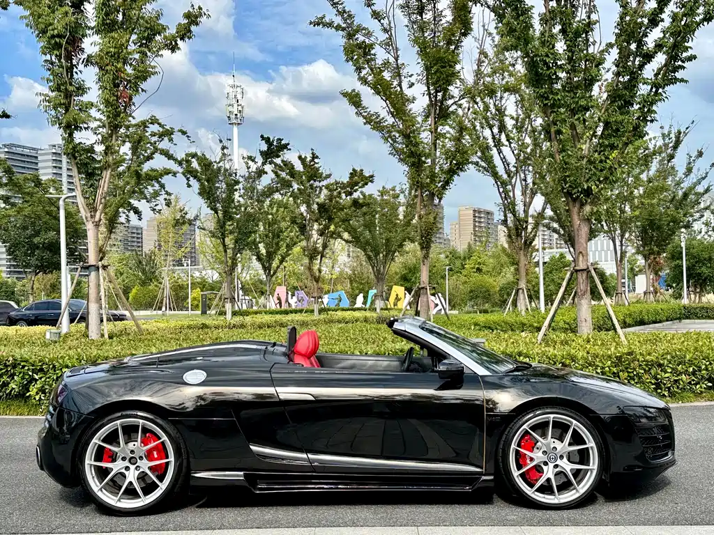 Audi R8 — миниатюра 7