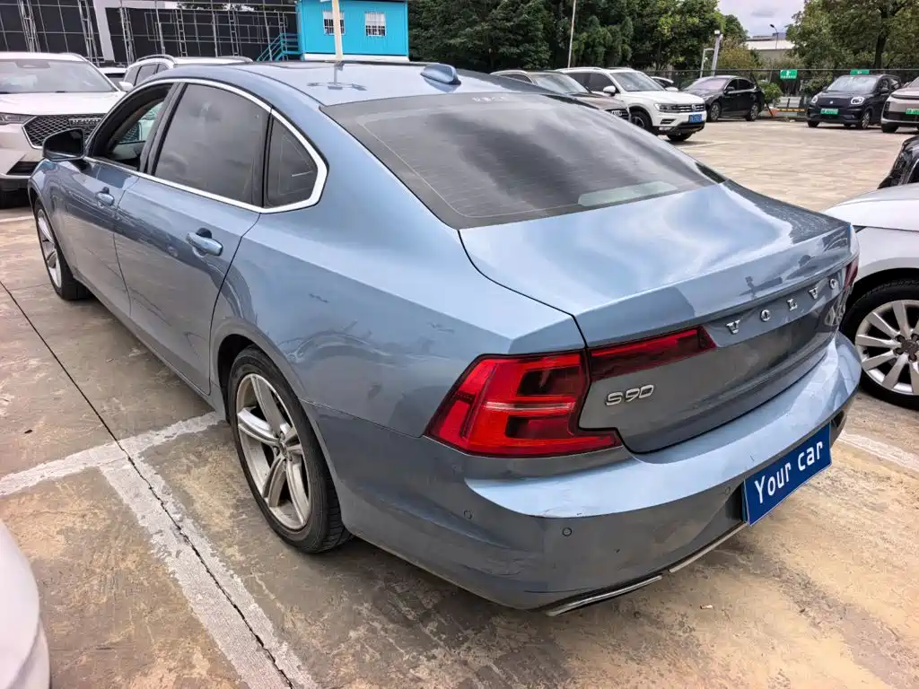 Volvo S90 — миниатюра 4