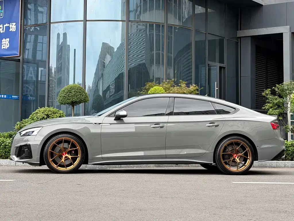 Audi S5 — миниатюра 5