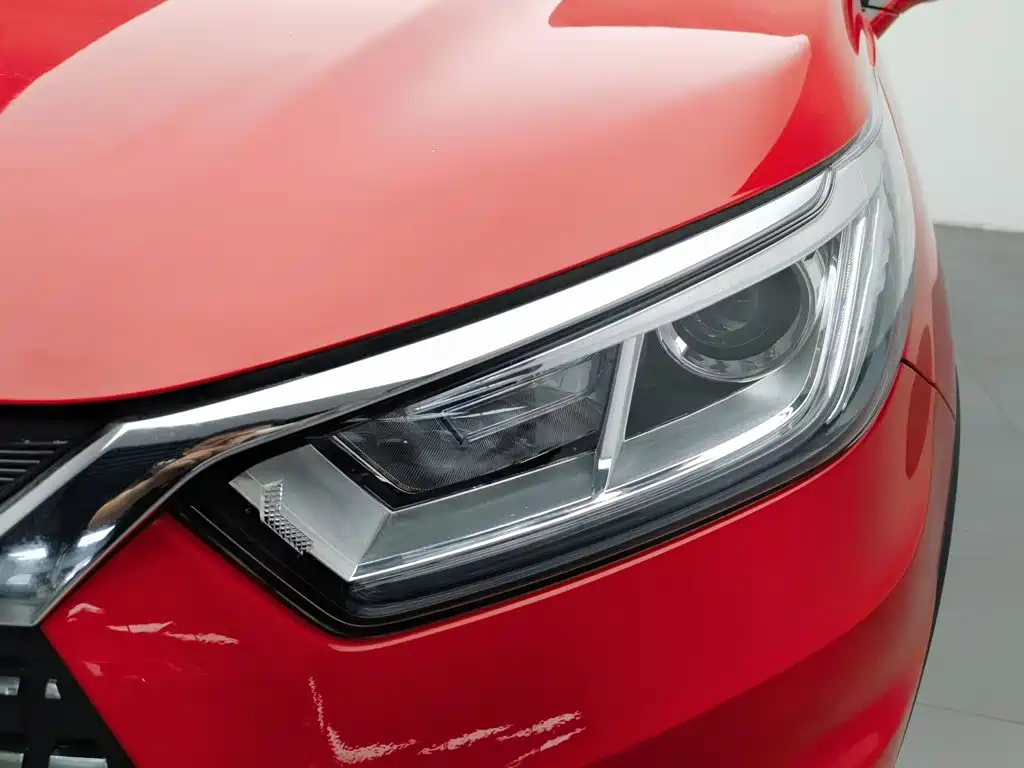 BYD Yuan EV — миниатюра 7