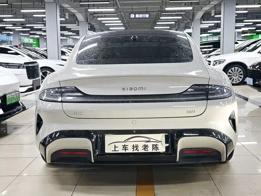 Xiaomi SU7 — миниатюра 5