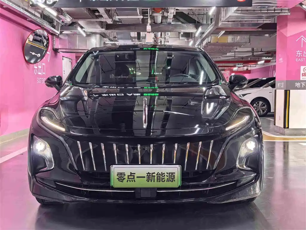 Hongqi Hongqi E-QM5 — миниатюра 2
