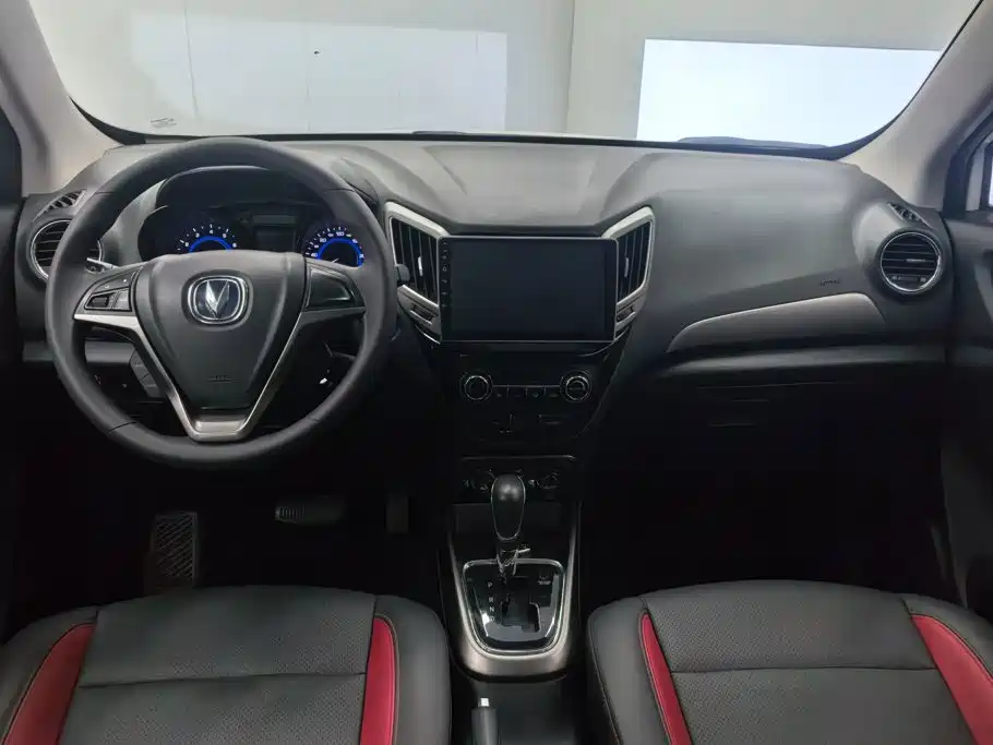 Changan CS15 — миниатюра 12
