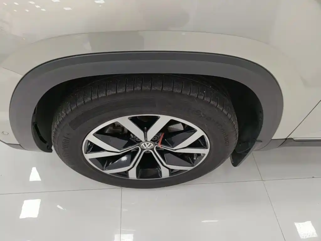 Volkswagen Teramont — миниатюра 23