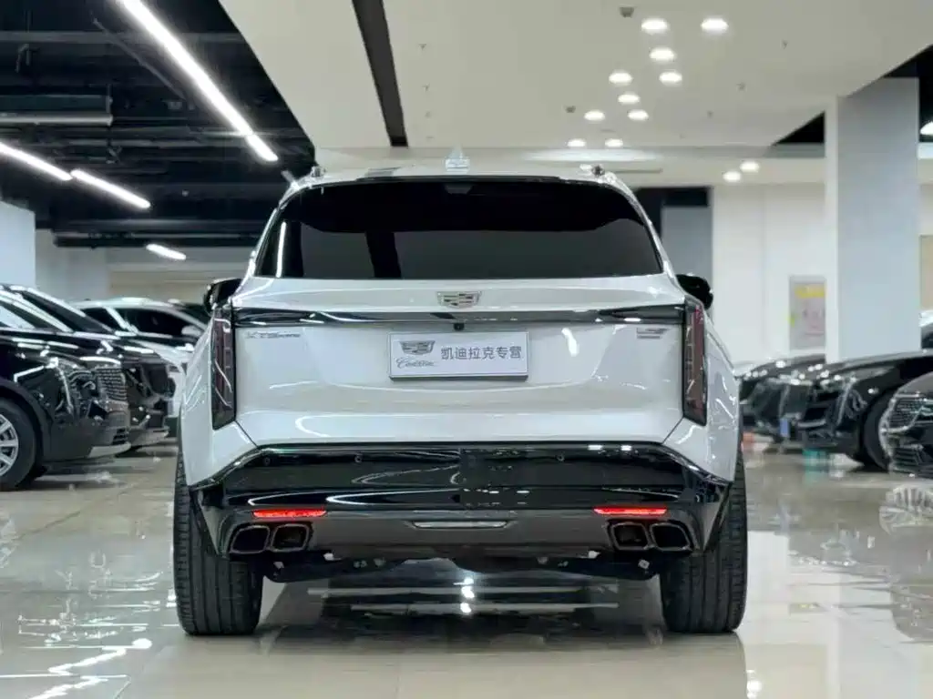 Cadillac XT5 — миниатюра 8