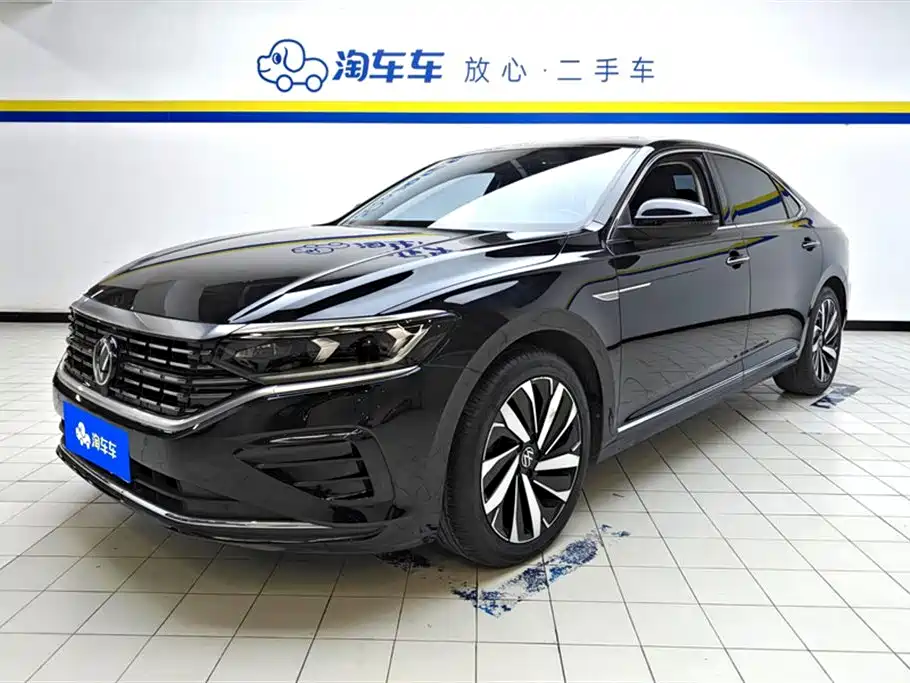 Volkswagen Passat 2023