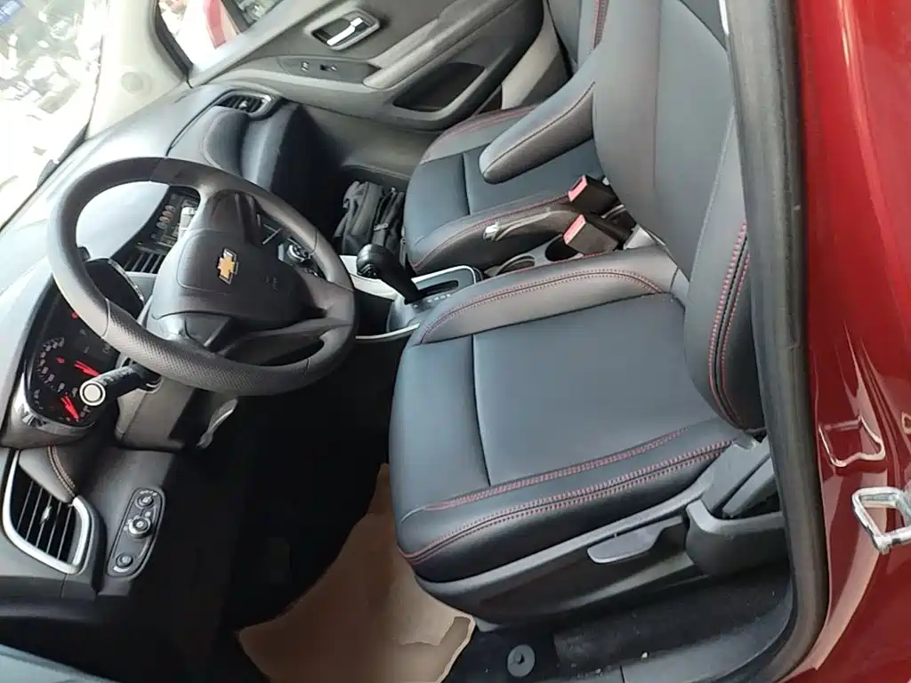 Chevrolet Trax — миниатюра 15