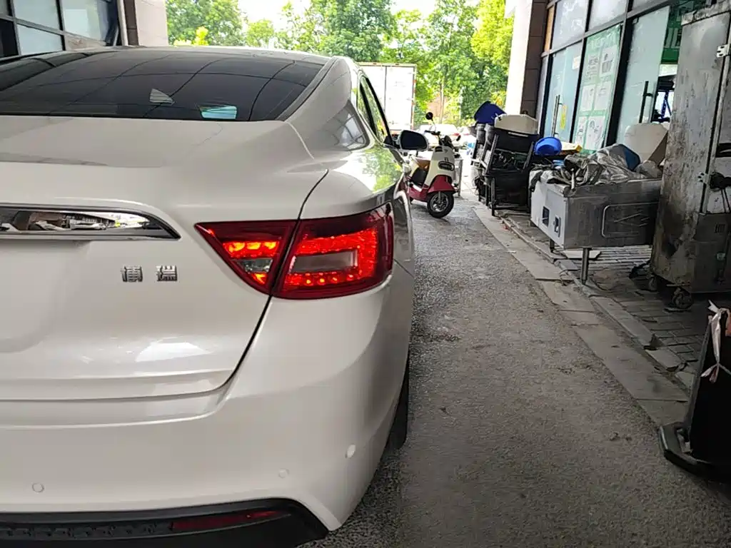 Geely Borui — миниатюра 8