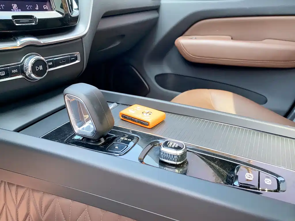 Volvo XC60 — миниатюра 14