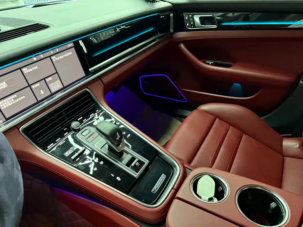 Porsche Panamera — миниатюра 9