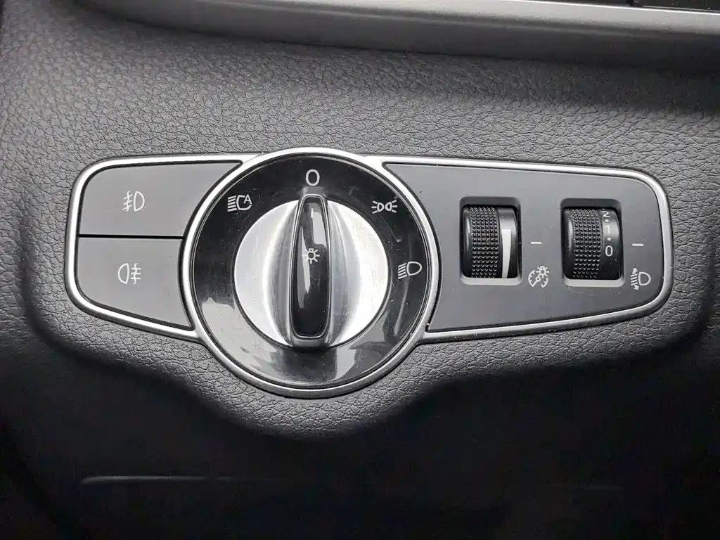 BYD MAX — миниатюра 21