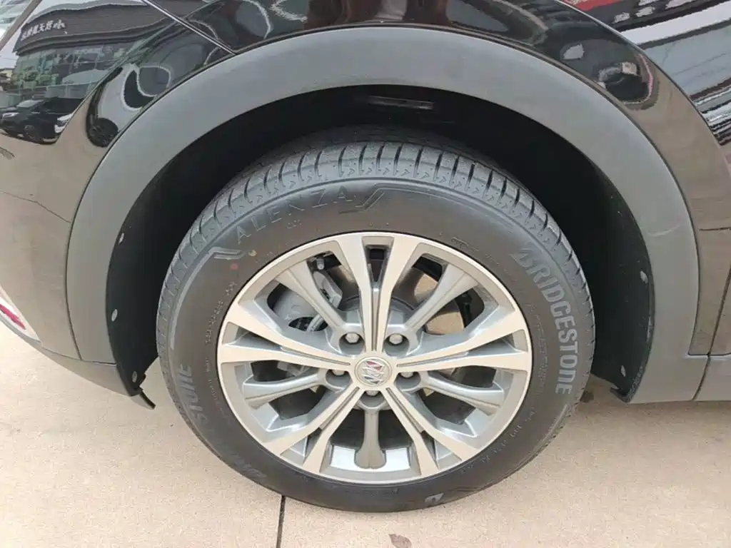 Buick Envision Plus — миниатюра 23