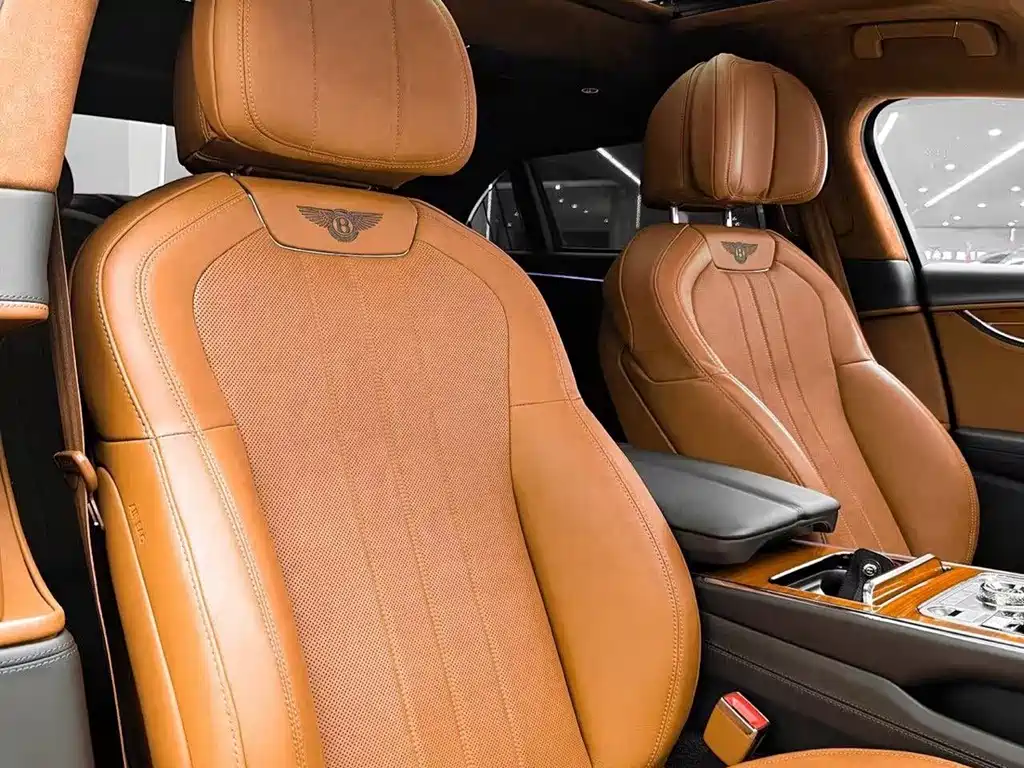 Bentley Flying Spur — миниатюра 13