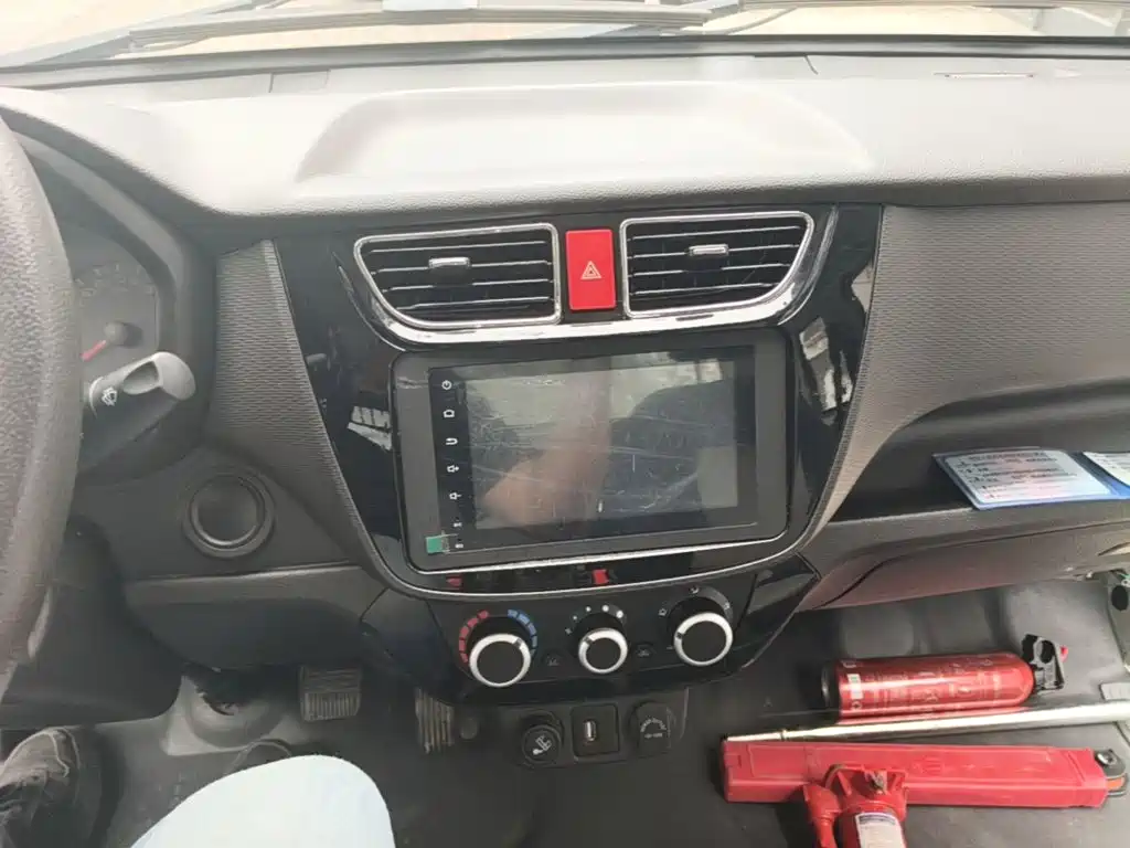 Foton Xiangling M New Energy — миниатюра 13