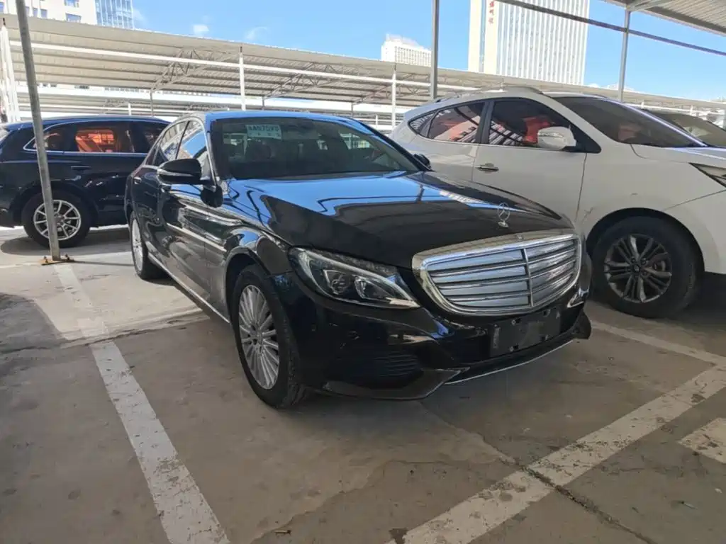 Mercedes-Benz C-Class — миниатюра 4