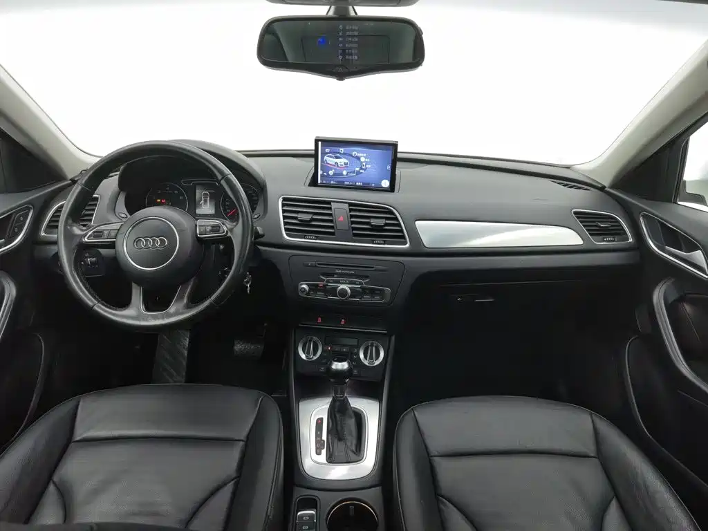Audi Q3 — миниатюра 5