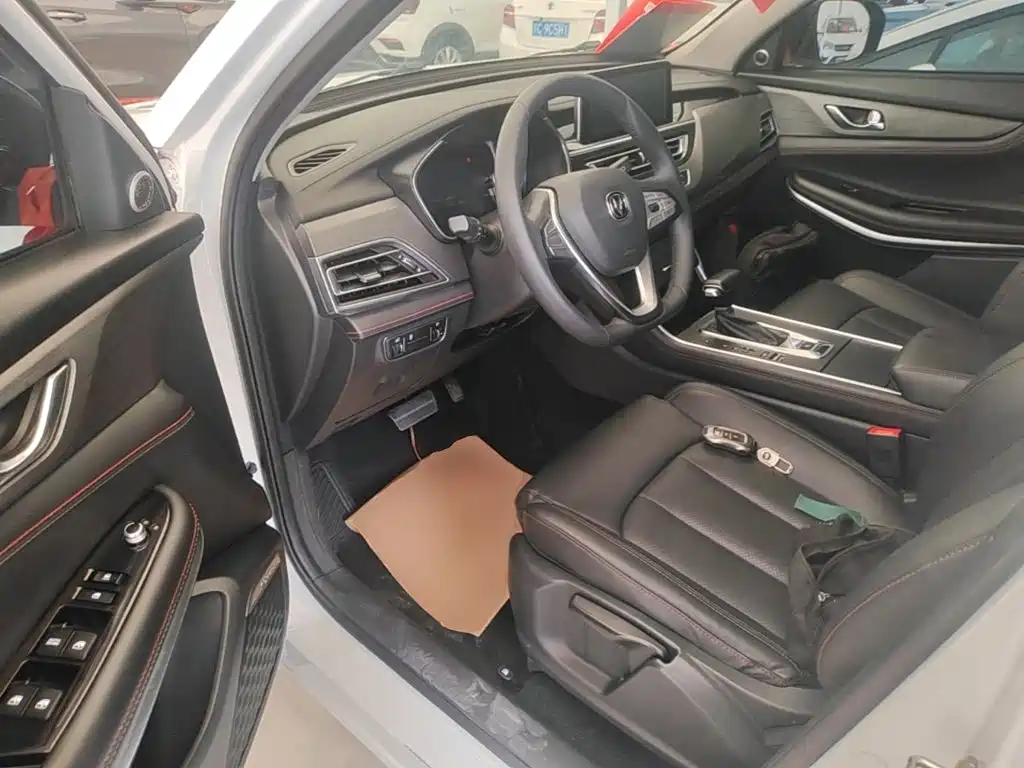 Changan CS75 — миниатюра 15