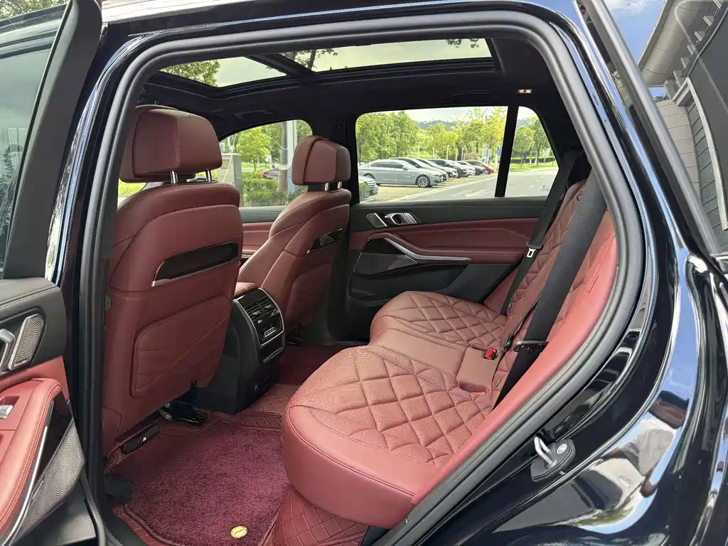 BMW X5 — миниатюра 8