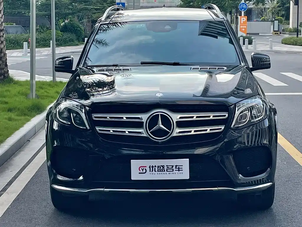 Mercedes-Benz GLS — миниатюра 8