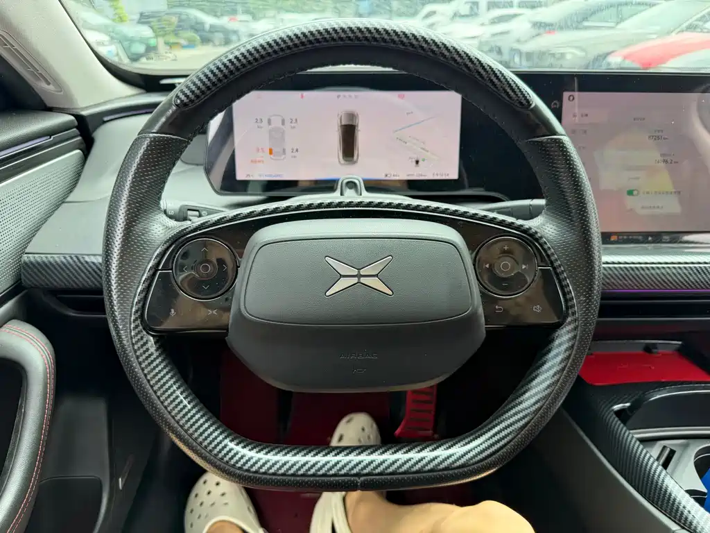 XPeng P7 — миниатюра 7