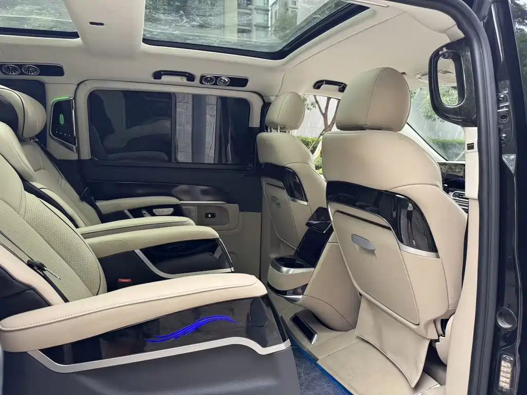 Mercedes-Benz Vito — миниатюра 8