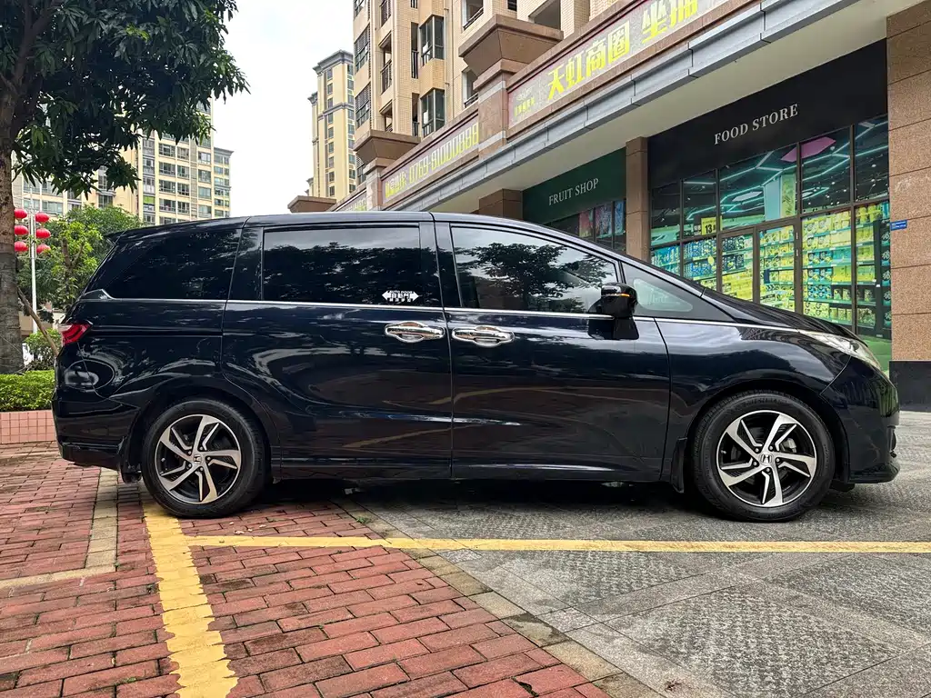Honda Odyssey — миниатюра 8