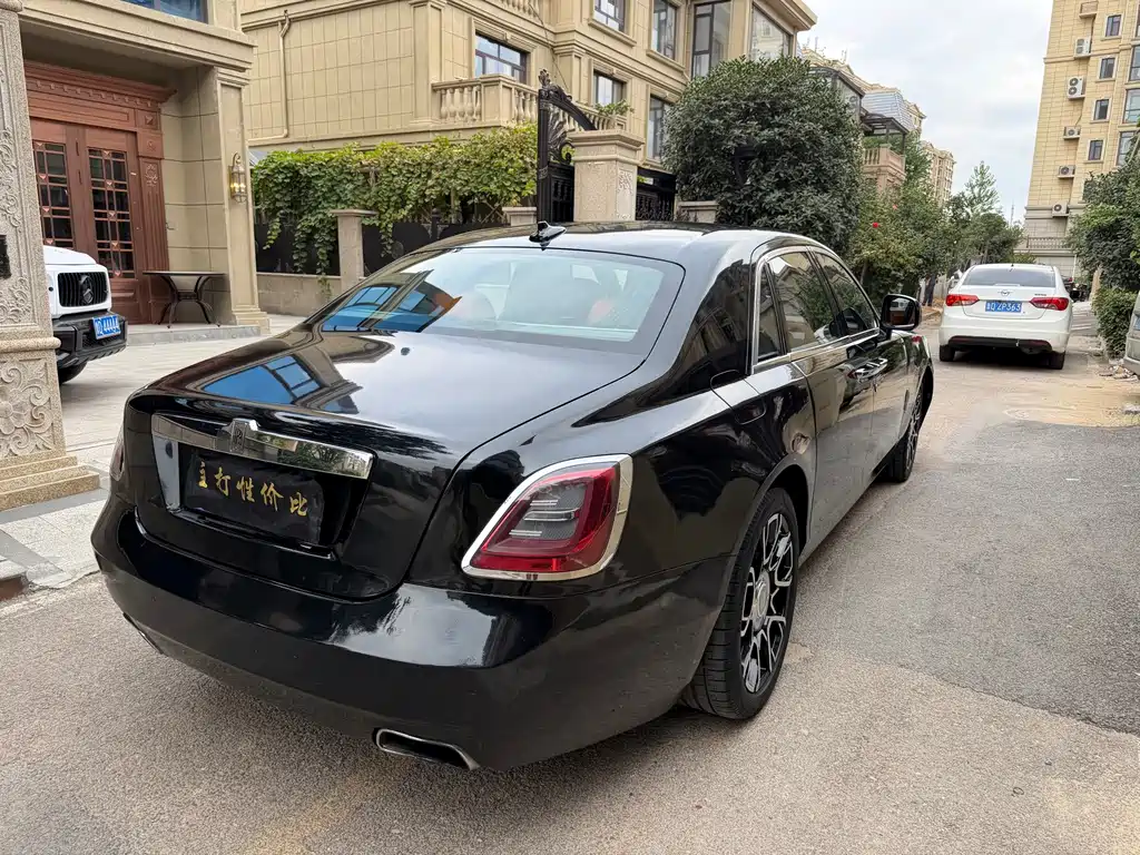 Rolls-Royce Ghost — миниатюра 6