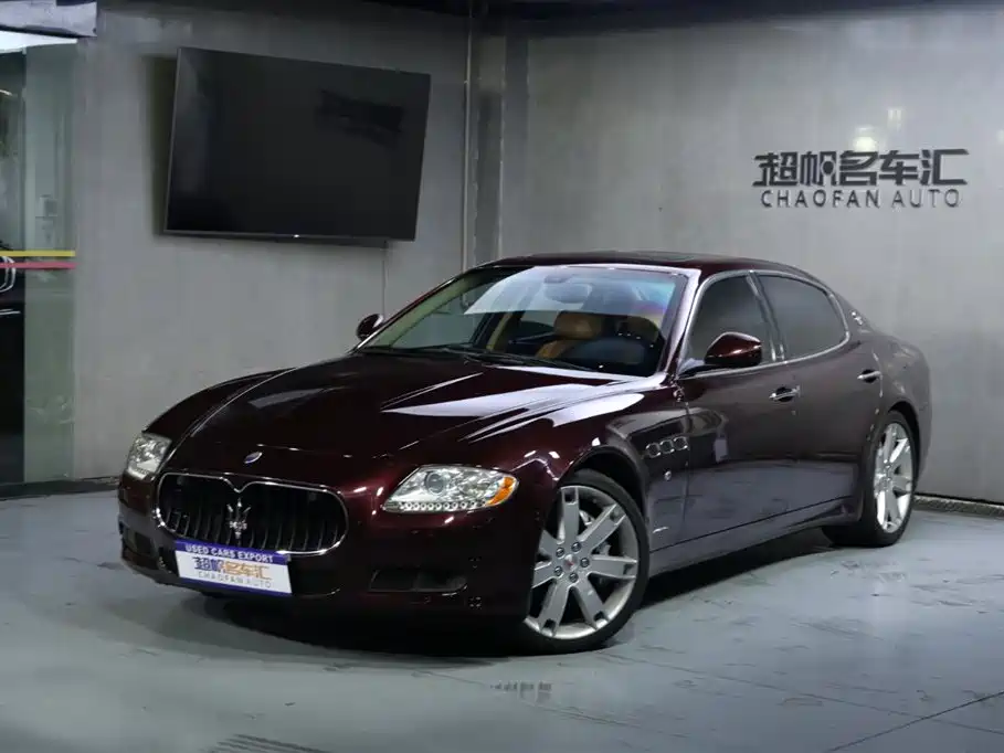 Maserati Quattroporte 2012