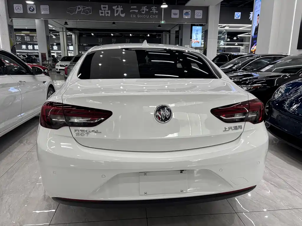Buick Regal — миниатюра 5