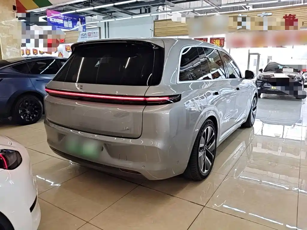 Li Auto Li L8 — миниатюра 7
