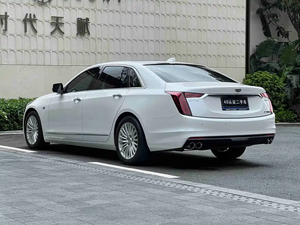 Cadillac CT6 2022 28T Luxury