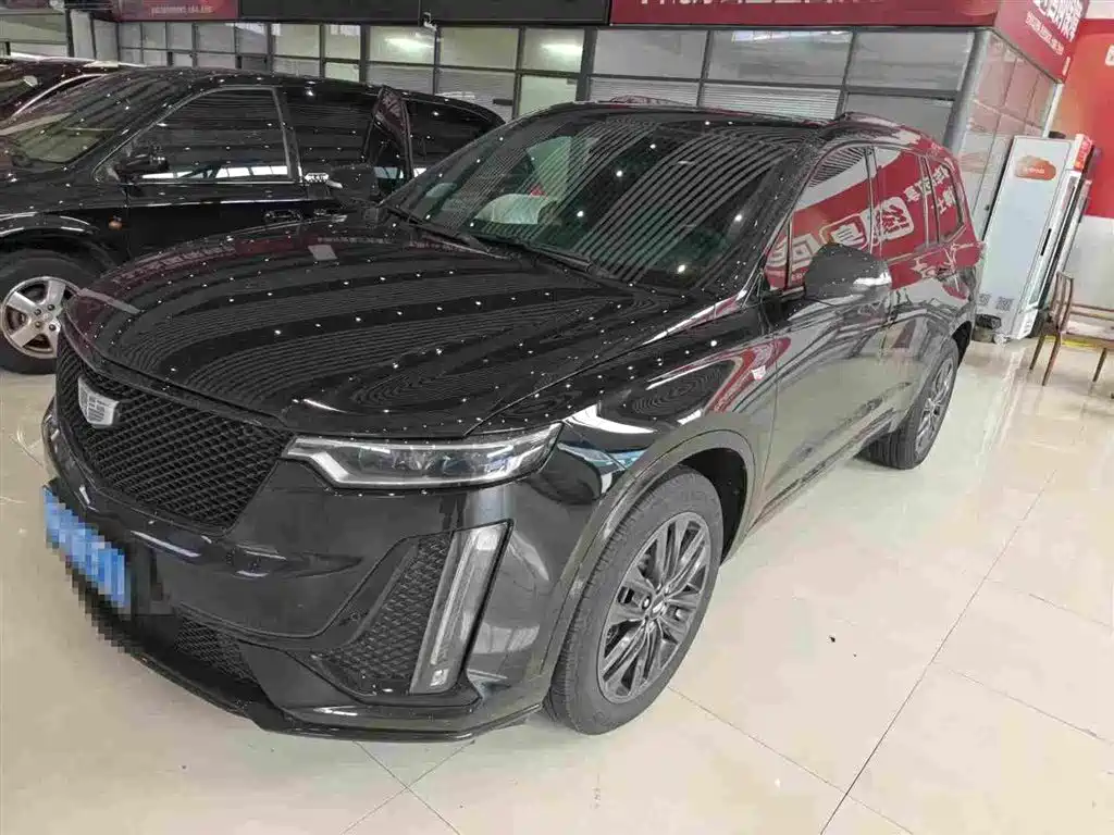 Cadillac XT6