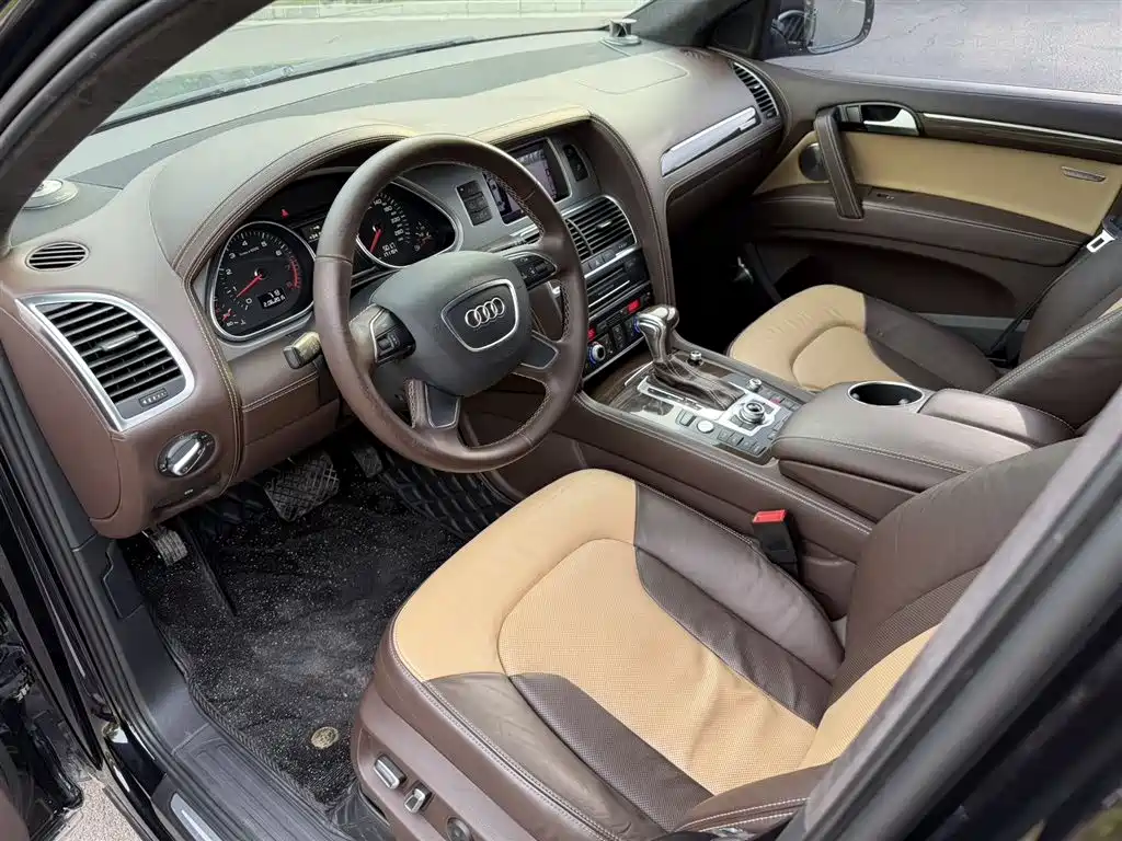 Audi Q7 2015 40 TFSI