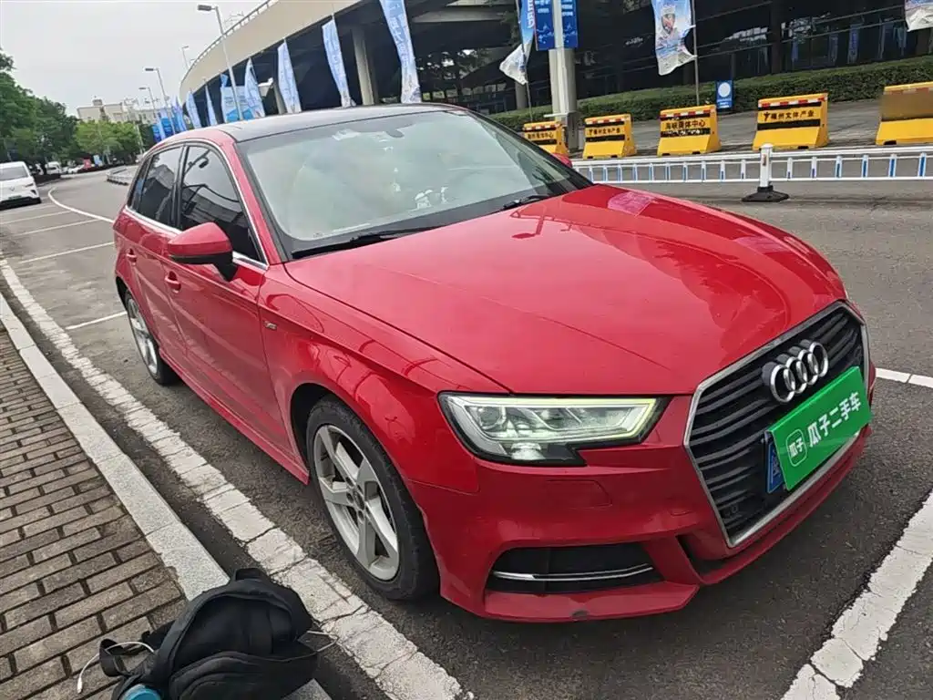 Audi A3 2019 Sportback 35 TFSI Fashion V