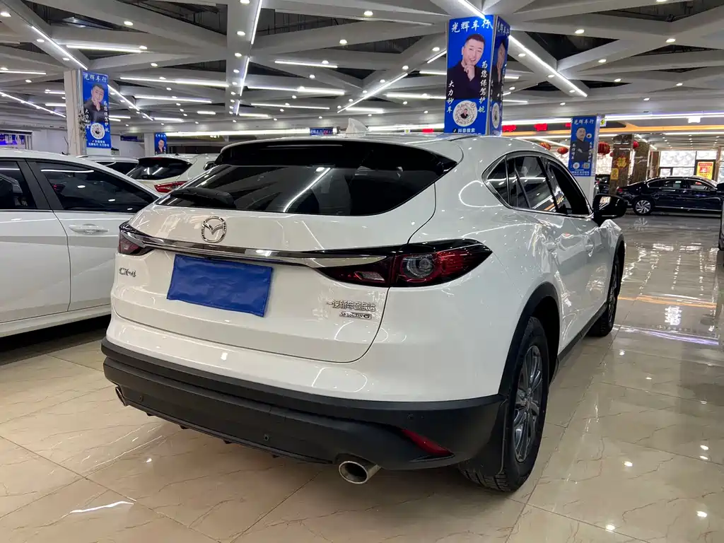 MAZDA CX 4