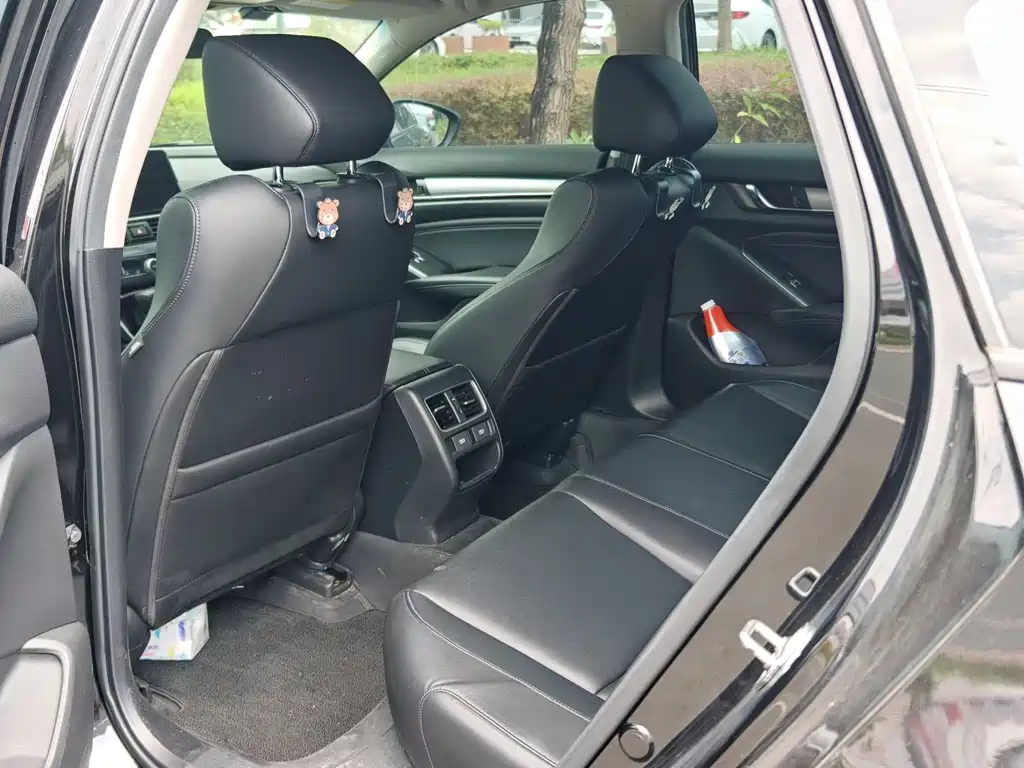Honda Accord — миниатюра 3