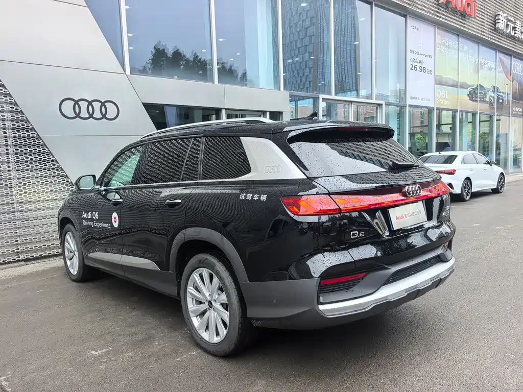 Audi Q6 — миниатюра 7